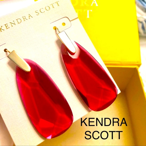 Kendra Scott Jewelry - NWT Kendra Scott RARE & Retired Maize Earrings Clear Berry & Yellow Gold GORG!